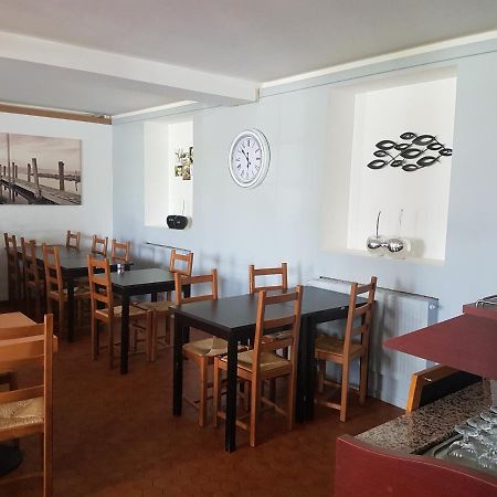 Auberge Le Guinefort Léhon Екстериор снимка