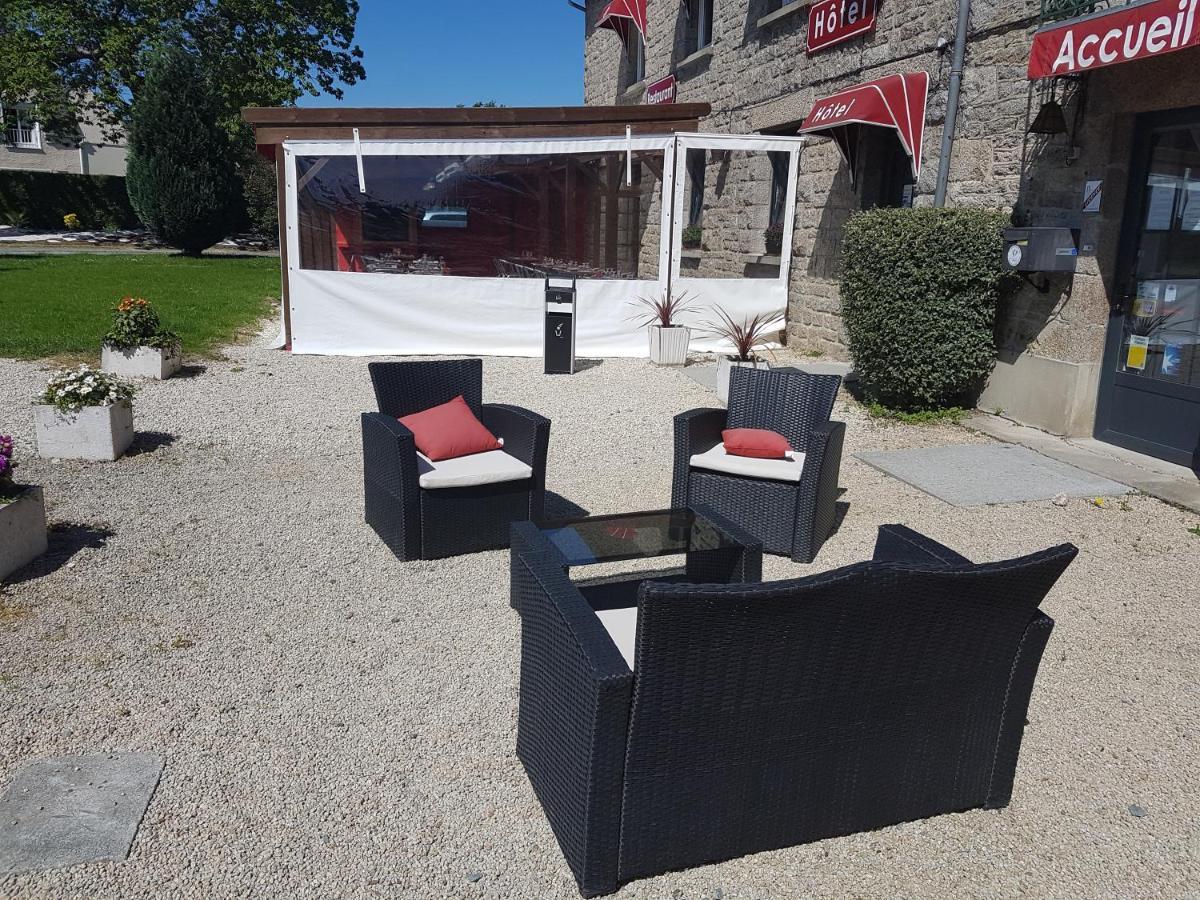 Auberge Le Guinefort Léhon Екстериор снимка